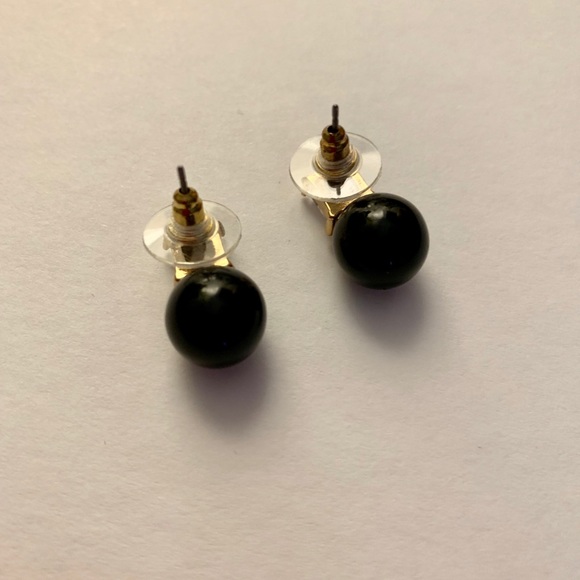 Stud Black Earrings - Picture 2 of 5